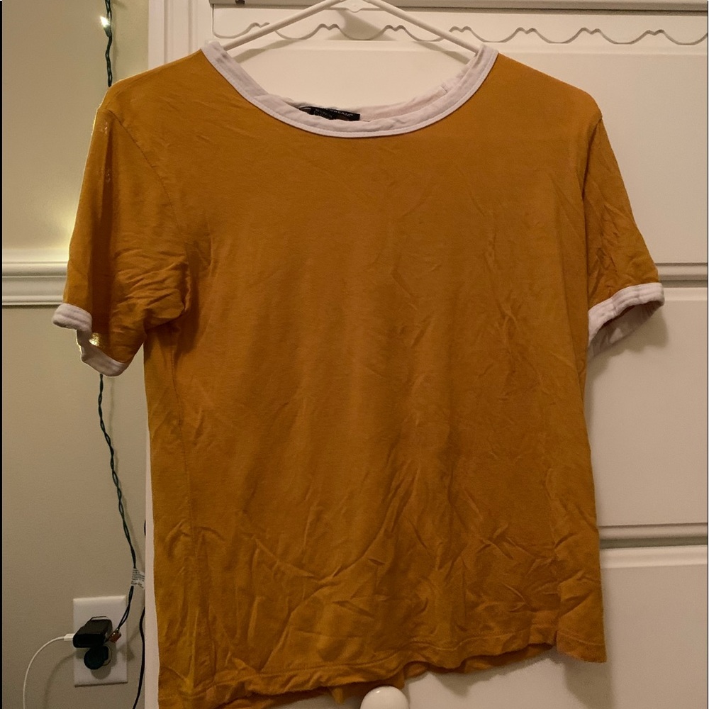 yellow t